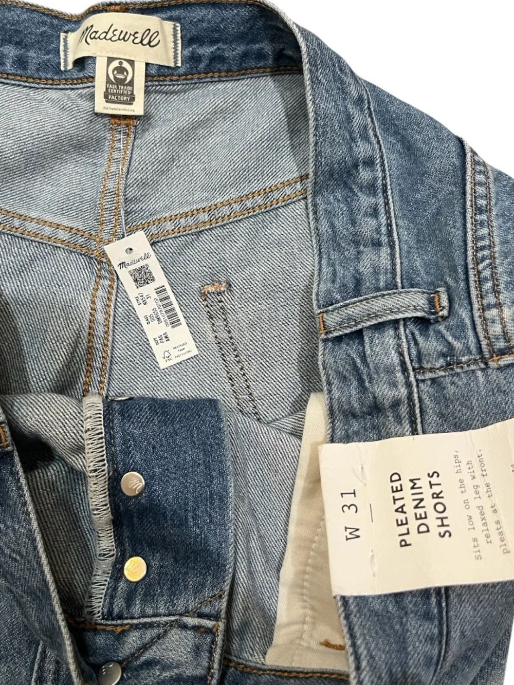 Madewell pleaded denim Shorts